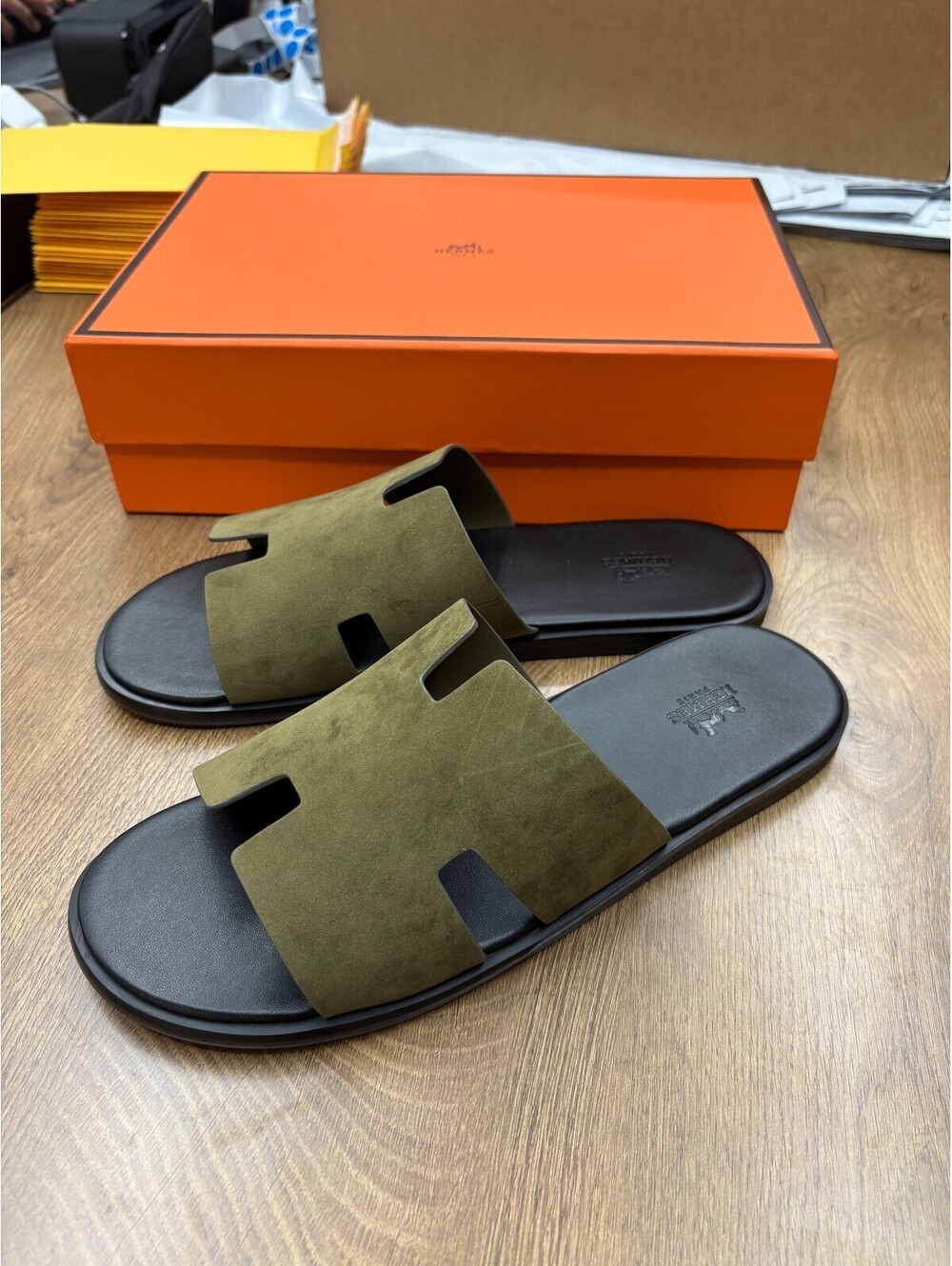 Men's Izmir hermes Sandal Olive Green Suede Leather "H" Slide Sandals Size 43